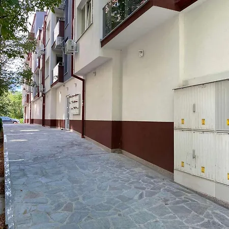 Guest Kristi スタラ・ザゴラ